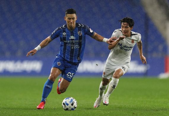Nhận định soi kèo Gwangju vs Ulsan lúc 17h00 ngày 2/7/2025